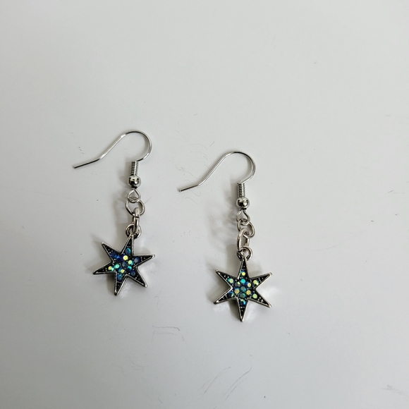 Handcrafted Star Pierced Earrings - Picture 2 of 11
